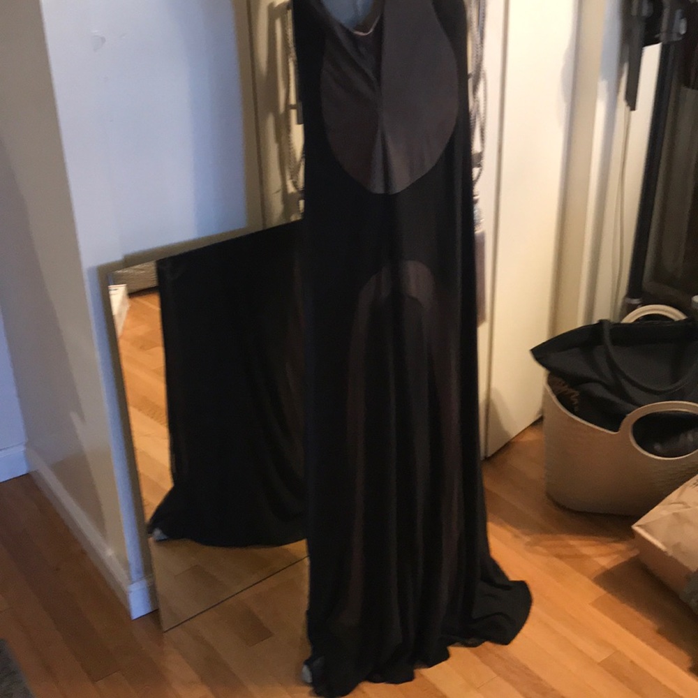 Dress - Picture 4 of 6